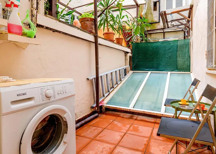Children House Apartment Rom